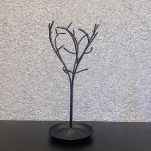 Umbra Studio - Jewelry Organizer in Black